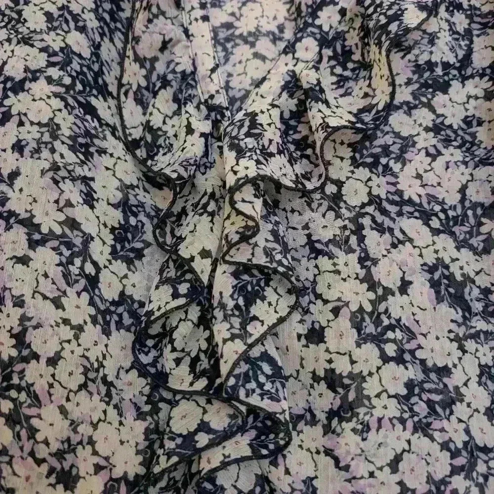 Dynamite size medium floral blouse  with ruffle - Picture 2 of 7